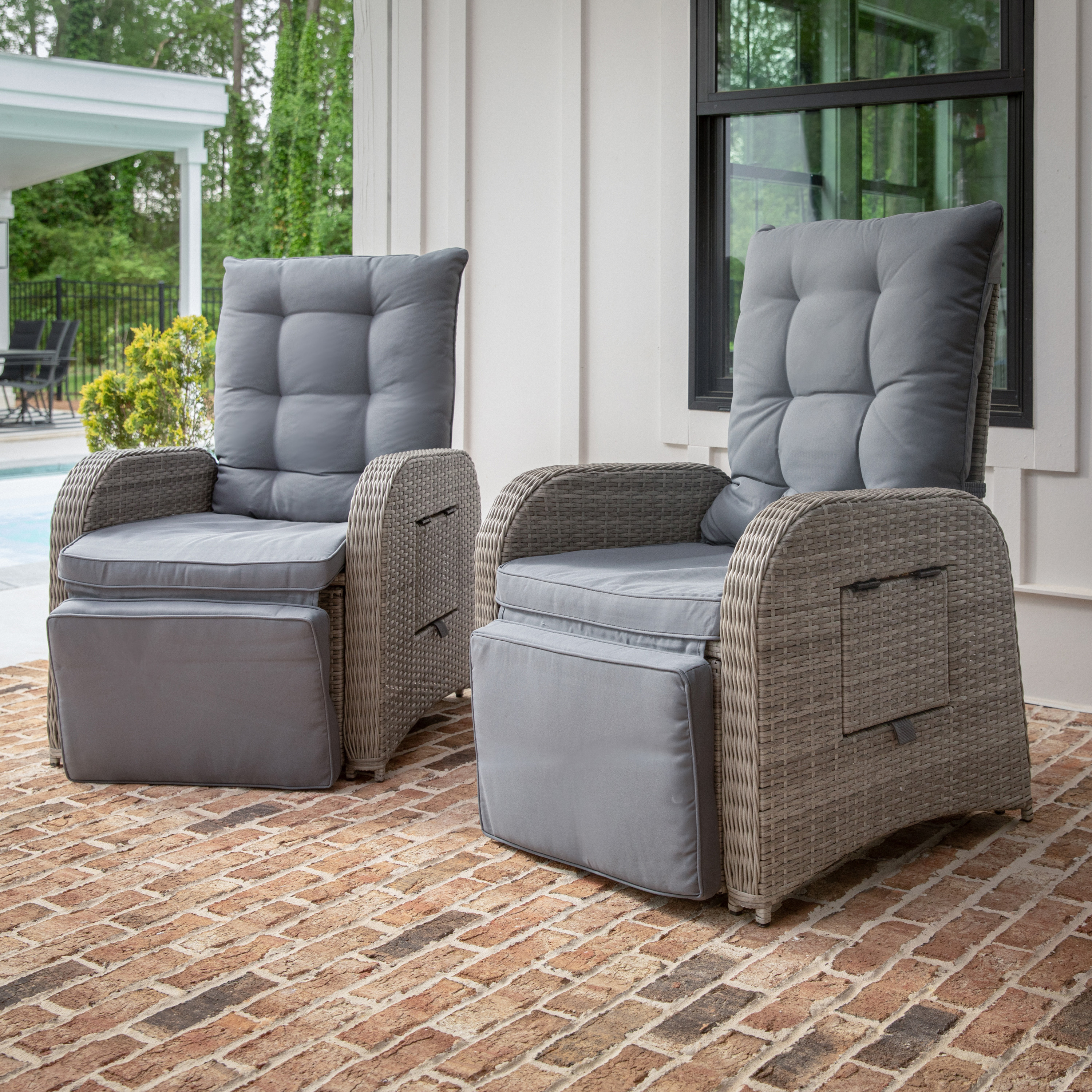 Nemo Indoor/Outdoor Patio Wicker Rattan Recliner Lounge Chair with Flip up Side Table, Gray