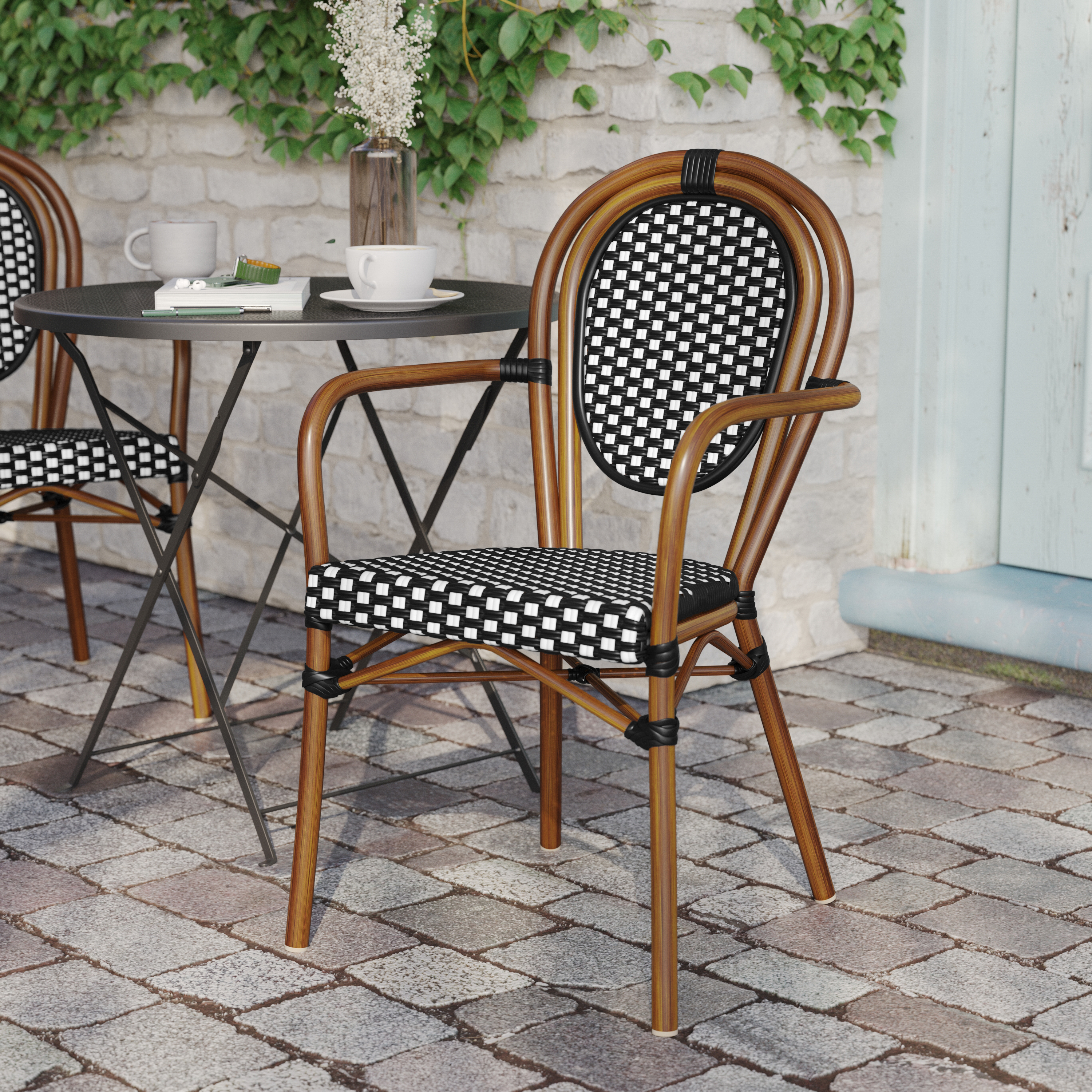 http://ftp.flashfurniture.com/images/HiRes/SDA-AD642002A-BKWH-NAT-GG_LS2.jpg
